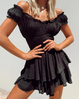 -Black color
-Ruffled 
-Short sleeves
-Shirred waist
-Romper
AA012531 ROMP BLK
