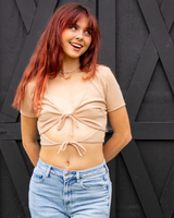 -Tan color
-Double front ties
-Ribbed-knit
-Cutout front
-Comes in red, black and tan
BT03022 TOP TAN