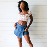 -White Color
-Pink Floral Pattern
-Smocked Elastic Back
-Ruched in Front
-Front Rushing is Adjustable
-Short Puff Sleeves (Elastic)
-Sweetheart Neckline
-Crop Top
Materials:
100% Rayon
WN8536 CROP RSTF